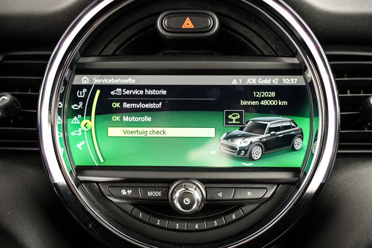 1.5 Cooper Chili | CarPlay | H.Leder | Clima | Stoelverw. | PDC | Metallic | 75dkm! |
