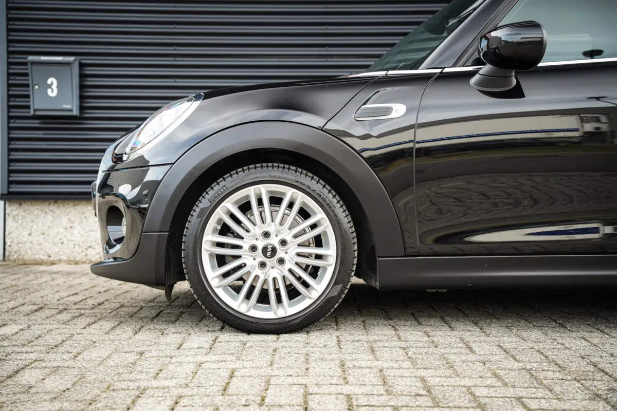 1.5 Cooper Chili | CarPlay | H.Leder | Clima | Stoelverw. | PDC | Metallic | 75dkm! |