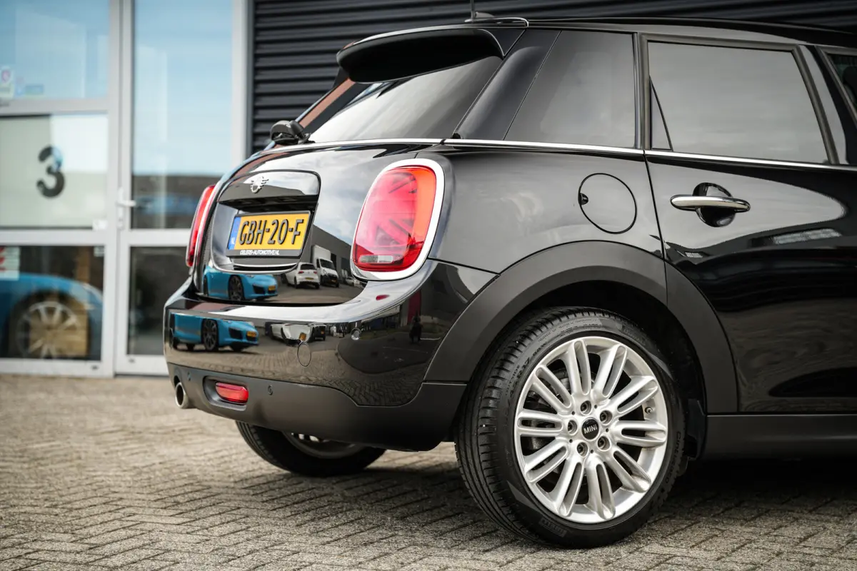 1.5 Cooper Chili | CarPlay | H.Leder | Clima | Stoelverw. | PDC | Metallic | 75dkm! |