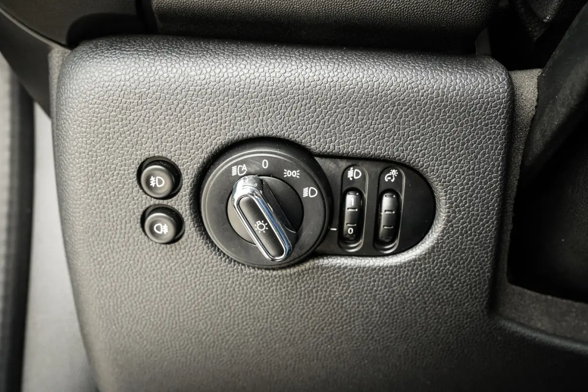 1.5 Cooper Chili | CarPlay | H.Leder | Clima | Stoelverw. | PDC | Metallic | 75dkm! |