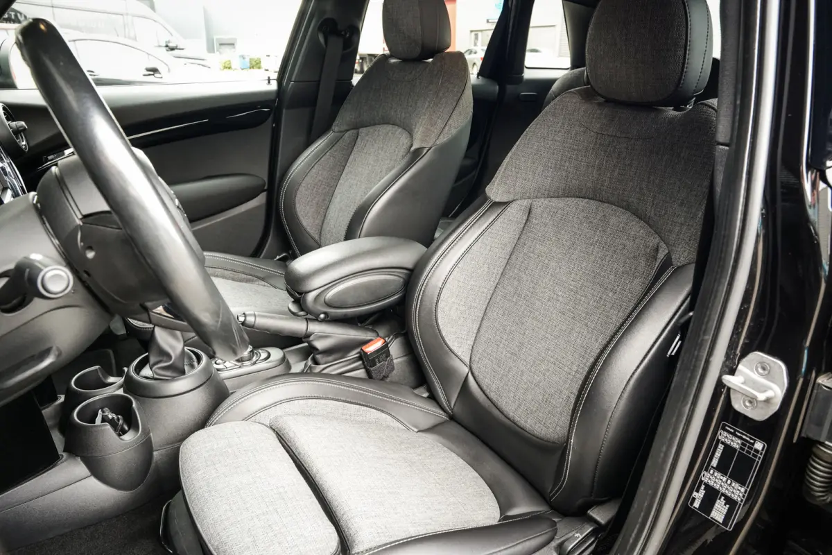 1.5 Cooper Chili | CarPlay | H.Leder | Clima | Stoelverw. | PDC | Metallic | 75dkm! |