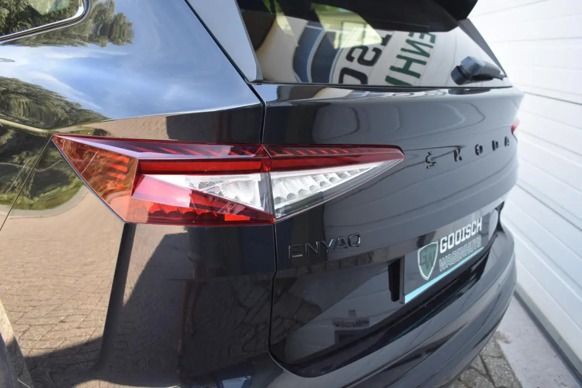 60 Sportline | Camera | Carplay | Cruise Control |