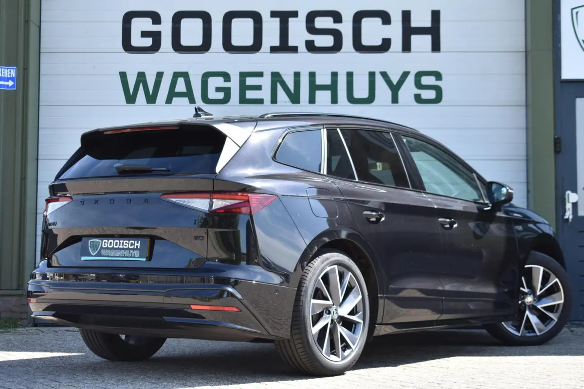 60 Sportline | Camera | Carplay | Cruise Control |