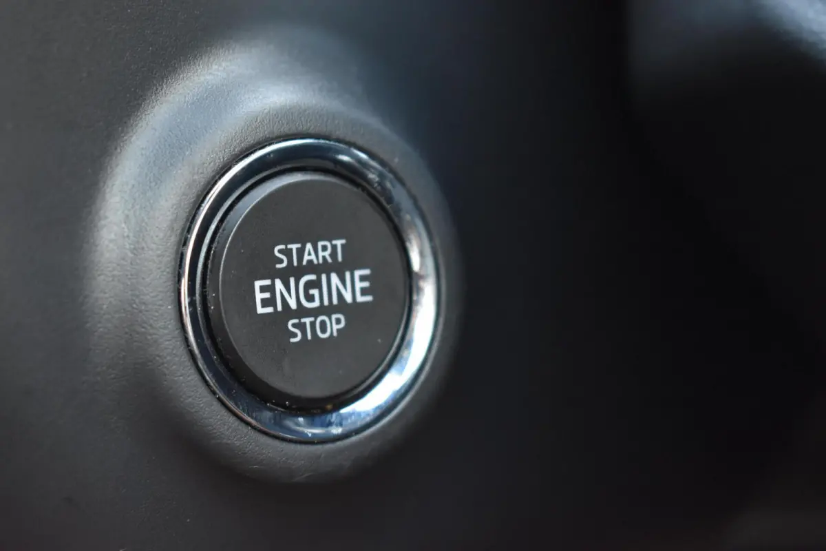 60 Sportline | Camera | Carplay | Cruise Control |