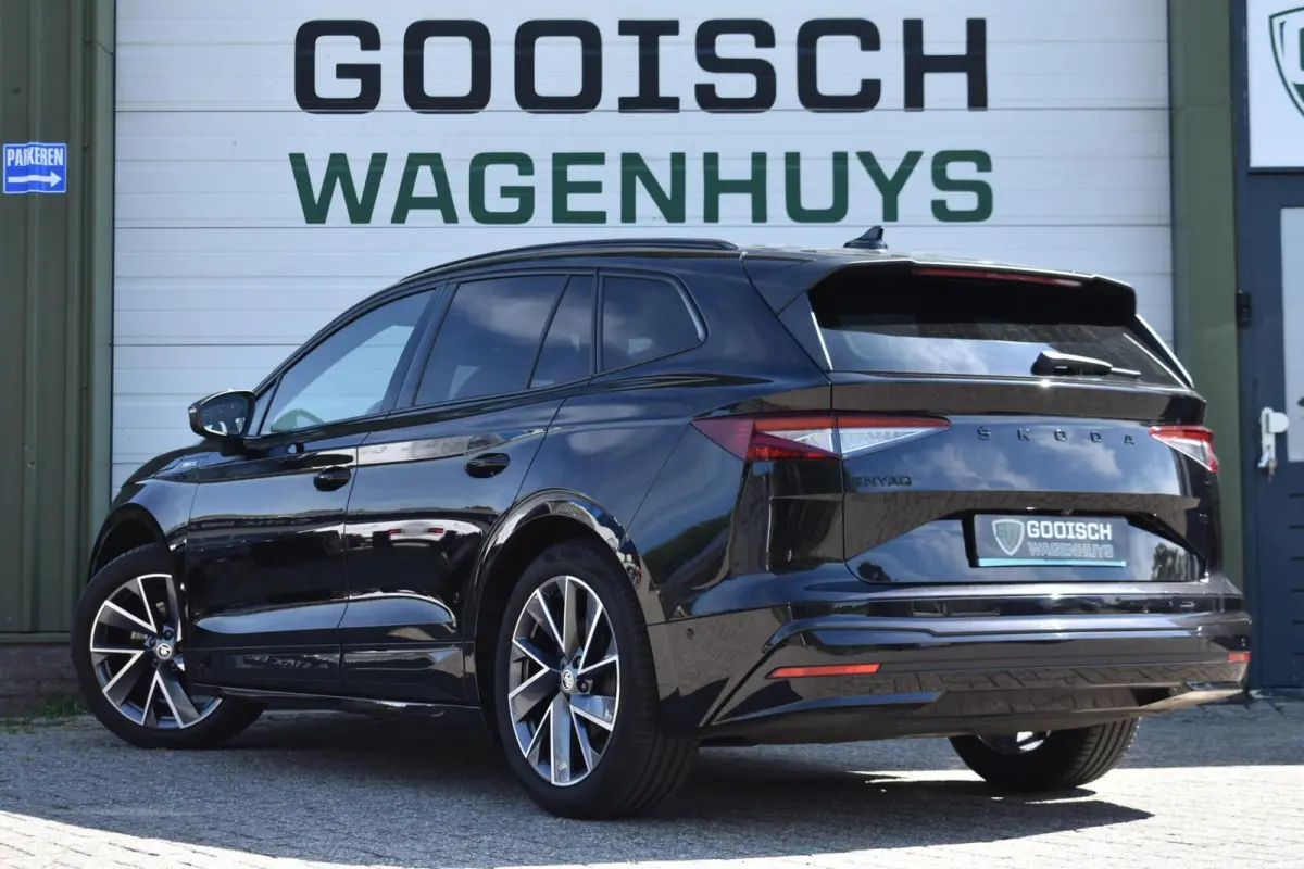60 Sportline | Camera | Carplay | Cruise Control |