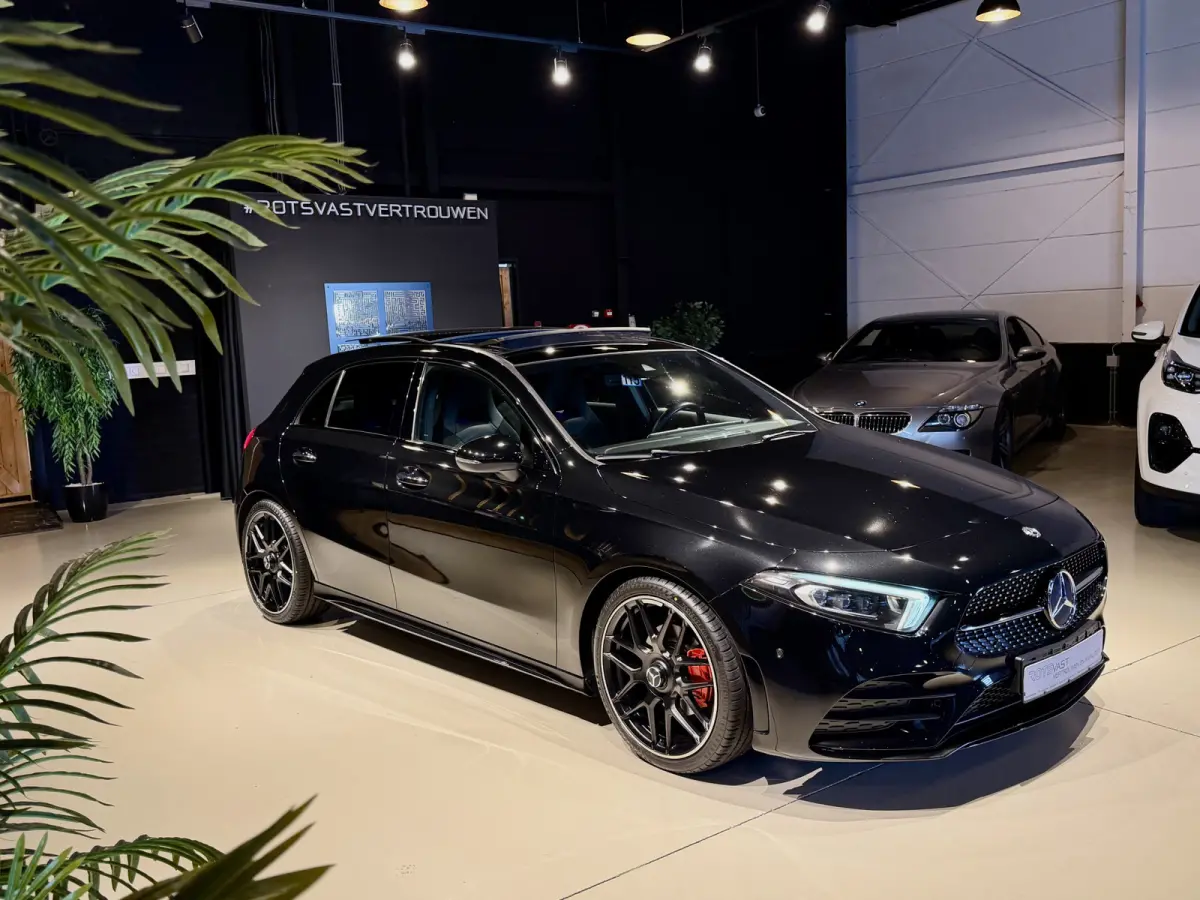 A200 AMG Pano|Camera|Memory|Sfeer|Night Zwart