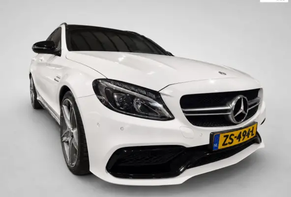 AMG 63 - Dealeronderhouden - Panoramadak - Burmester - Camera - Elektr klep - Rijklaar !