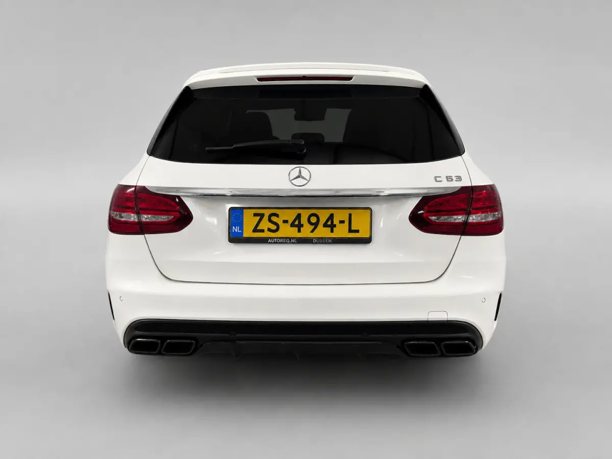 AMG 63 - Dealeronderhouden - Panoramadak - Burmester - Camera - Elektr klep - Rijklaar !