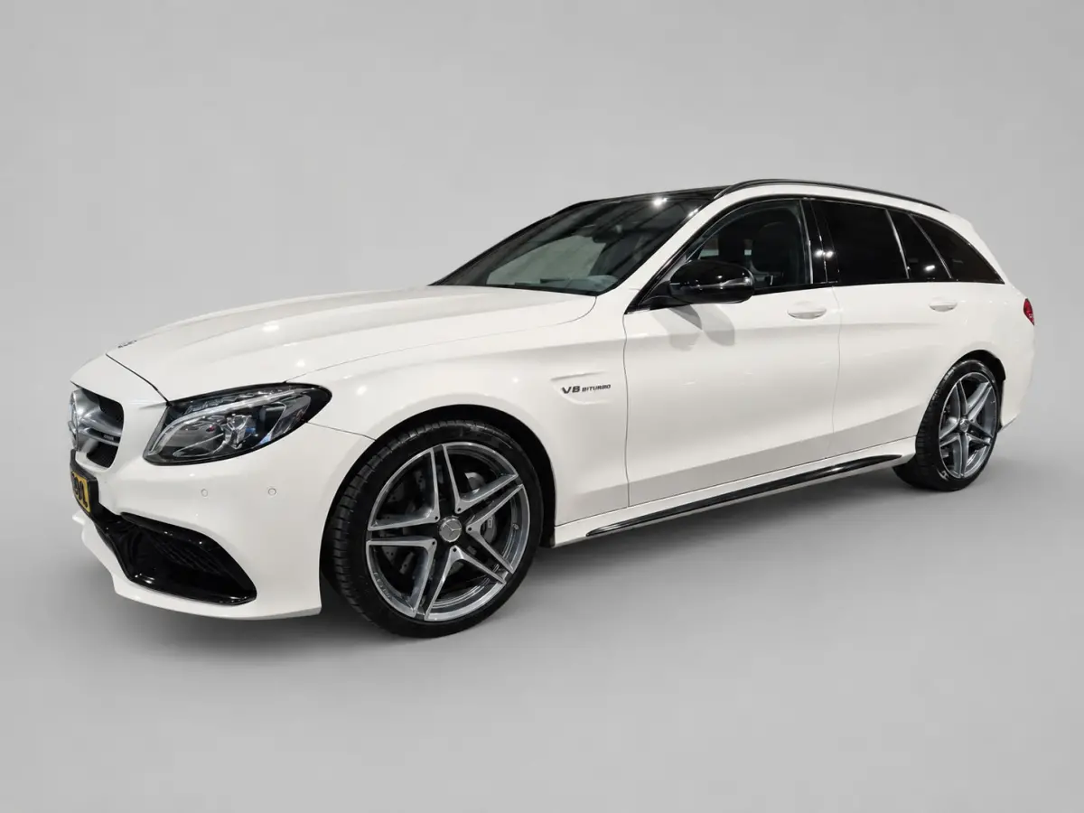 AMG 63 - Dealeronderhouden - Panoramadak - Burmester - Camera - Elektr klep - Rijklaar !
