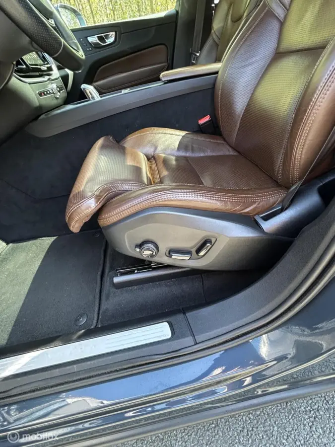 2.0 T8 Twin Engine AWD Inscription