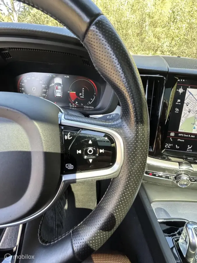 2.0 T8 Twin Engine AWD Inscription