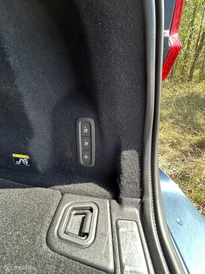2.0 T8 Twin Engine AWD Inscription
