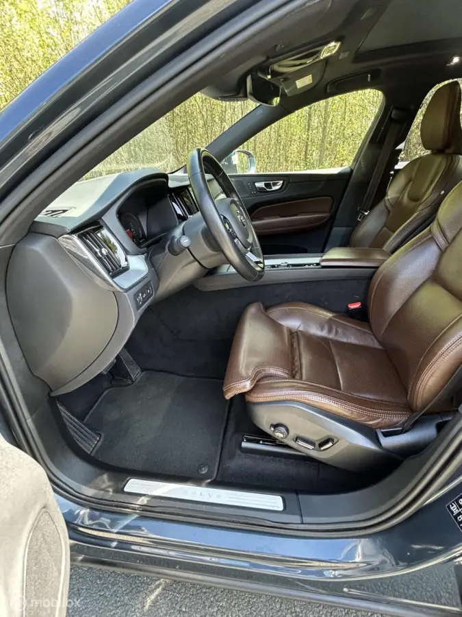 2.0 T8 Twin Engine AWD Inscription