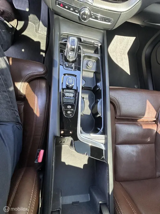 2.0 T8 Twin Engine AWD Inscription