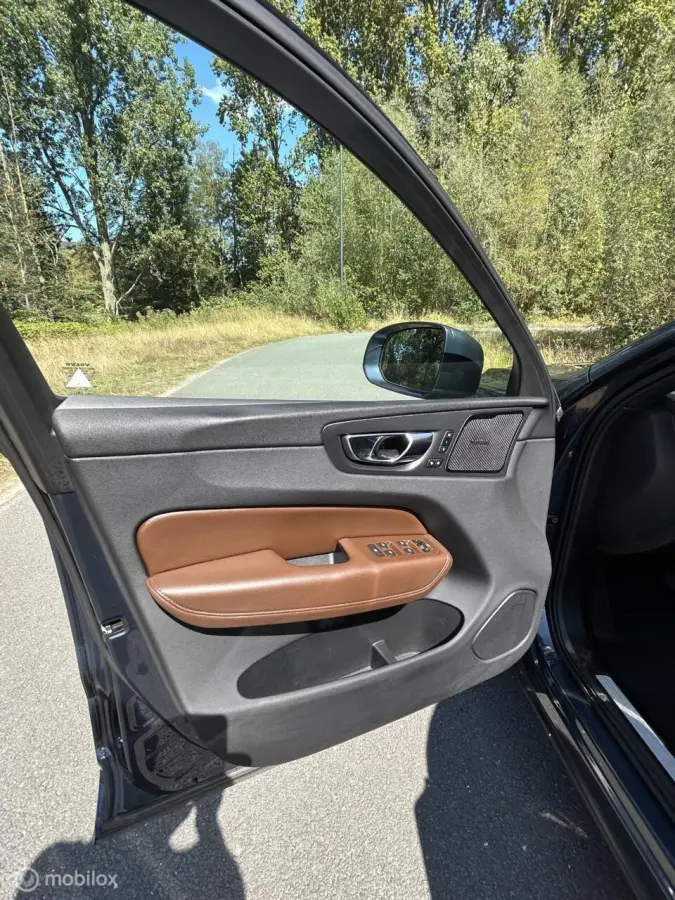 2.0 T8 Twin Engine AWD Inscription