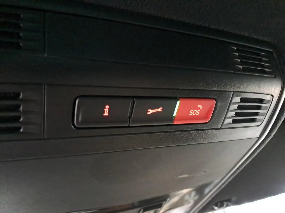 Xperience Business Connect | Adaptief Cruise  | Climate Control | Camera | Dodehoek Detectie | 17'' LM Velgen | Apple Carplay | Android Auto | 9.000 km!