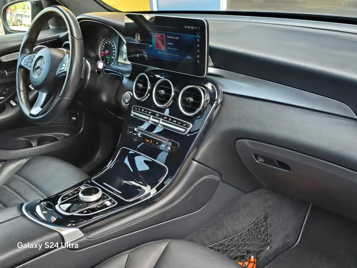 350e 4MATIC AMG 63 Look / Acc / Open Dak / Leder / Grote Scherm / Camera / Led / Pdc / 19 Inch