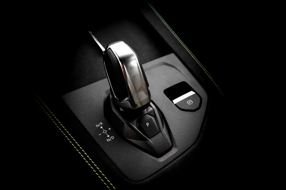 1.5 More MY25 4 Cil. Rijklaar Plug-In Hybride I Leder I Full Options