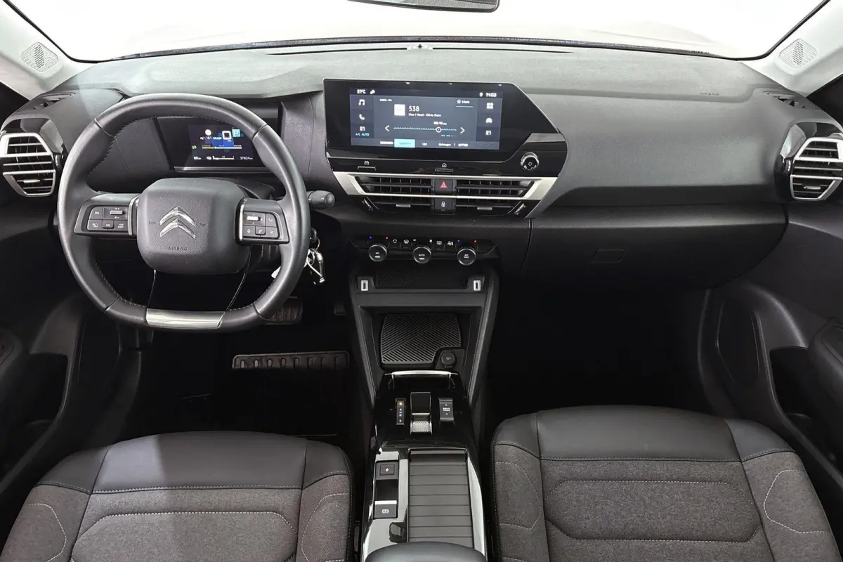 You 50 kWh Achteruitrijcamera Apple CarPlay