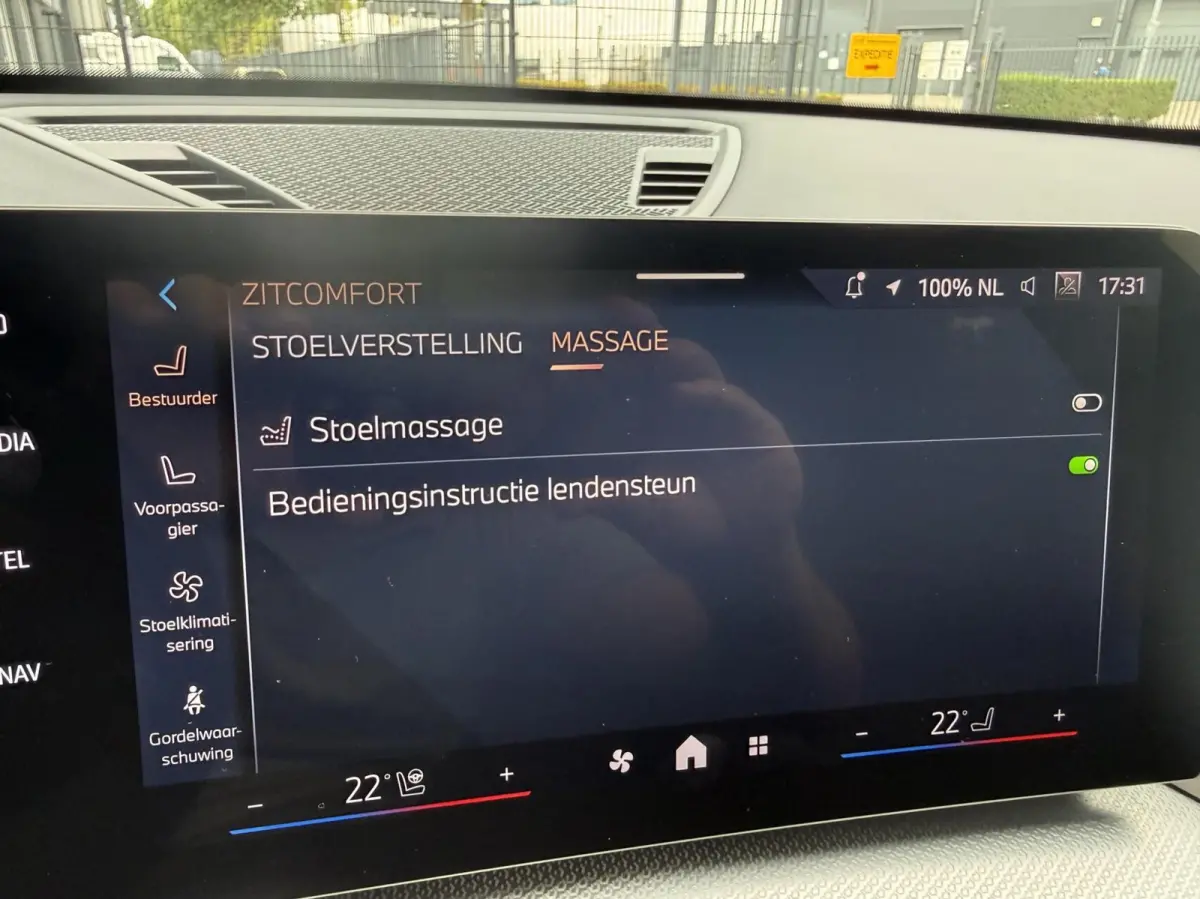 xDrive30e M SPORT MASSAGE ,PANO ,LEER ,HEAD UP