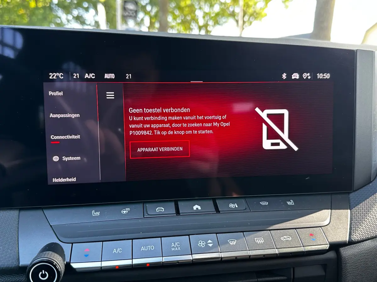 1.2 130 PK Level 4/GS Line | TREKHAAK AFNB.| ELEK. SCHUIF/KANTELDAK| HEAD-UP DISPLAY| 360* CAMERA| ADAPTIEVE CRUISE CONTROL| AGR STOELEN| SFEERVERLICHTING| STUUR, STOEL EN VOORRUITVERWARMING