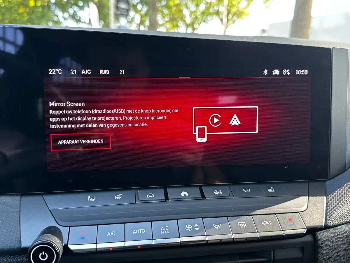 1.2 130 PK Level 4/GS Line | TREKHAAK AFNB.| ELEK. SCHUIF/KANTELDAK| HEAD-UP DISPLAY| 360* CAMERA| ADAPTIEVE CRUISE CONTROL| AGR STOELEN| SFEERVERLICHTING| STUUR, STOEL EN VOORRUITVERWARMING