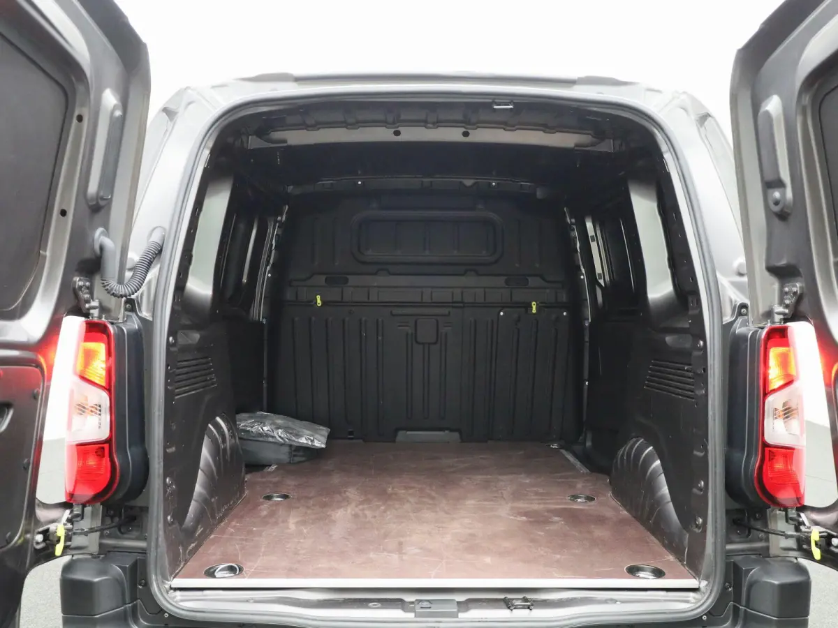 136 L1 50 kWh