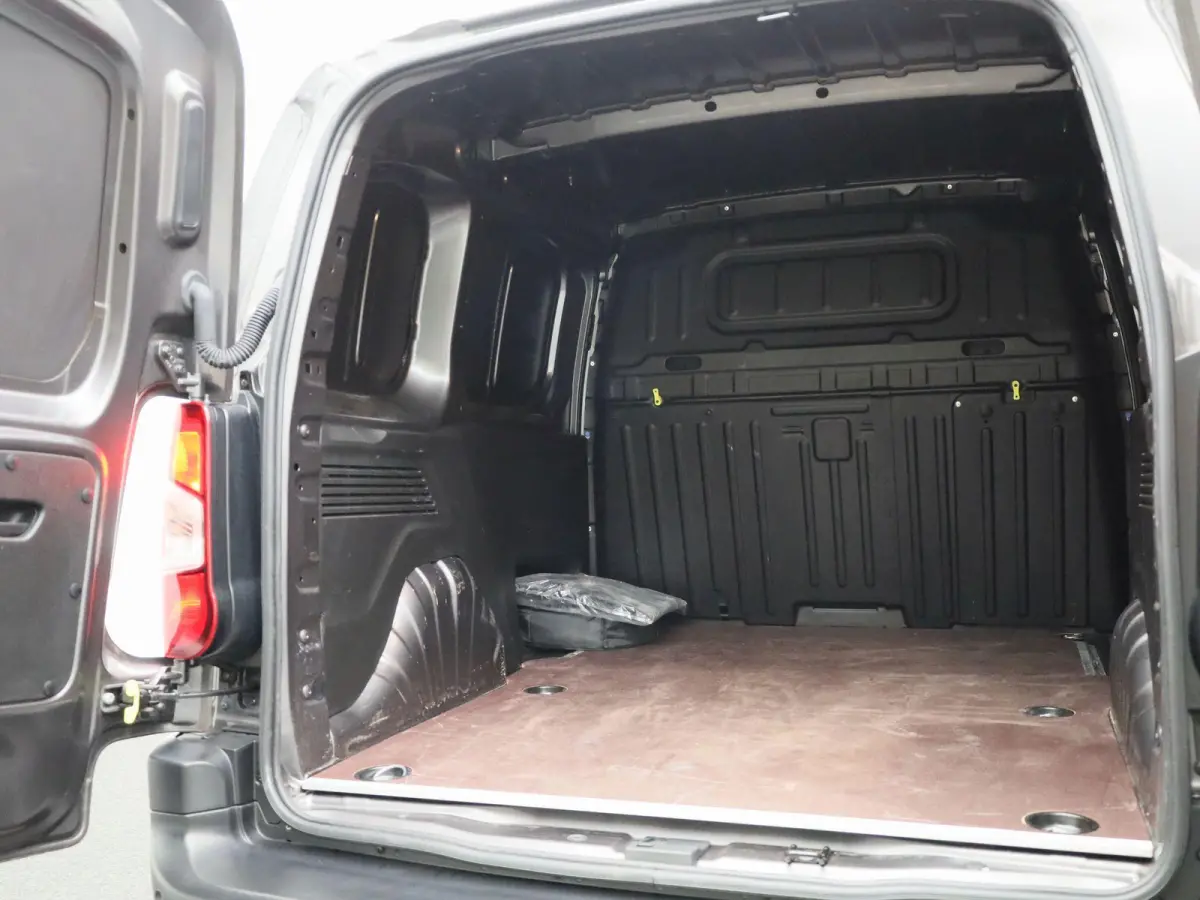 136 L1 50 kWh