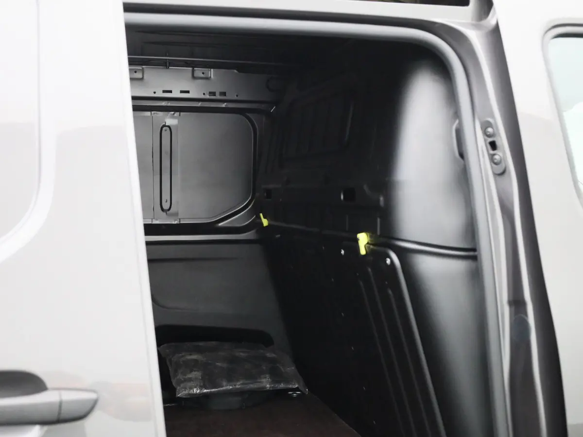 136 L1 50 kWh