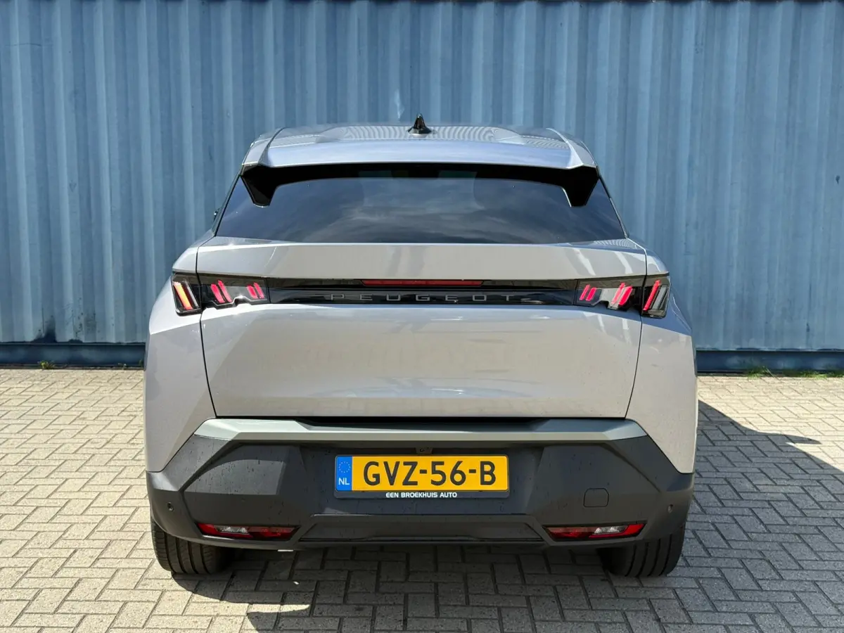 1.2 Hybrid 136 Allure 360 Camera | Adeptieve cruise control | Stuurwielverwarming | Navigatie | Apple carplay & Android auto