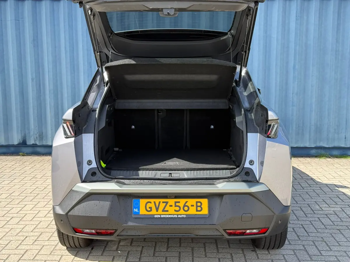 1.2 Hybrid 136 Allure 360 Camera | Adeptieve cruise control | Stuurwielverwarming | Navigatie | Apple carplay & Android auto