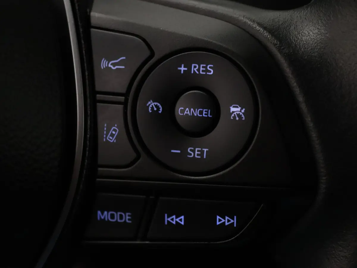 1.8 Hybrid Executive Apple Carplay/Android Auto | Climate