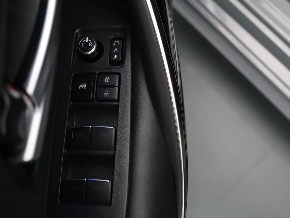 1.8 Hybrid Executive Apple Carplay/Android Auto | Climate