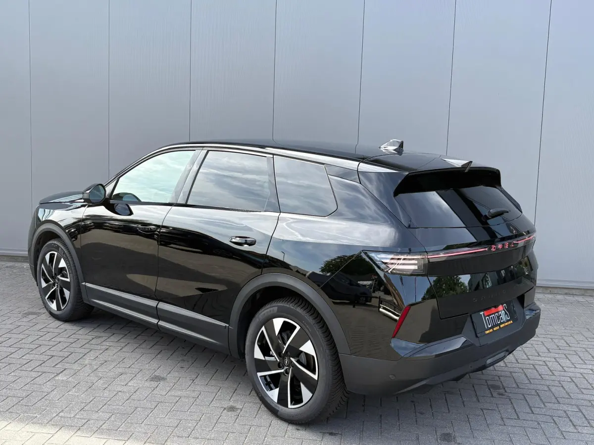 1.2 Turbo Hybrid GS Navigatie/Winter-pack/Matrix-LED/360-camera