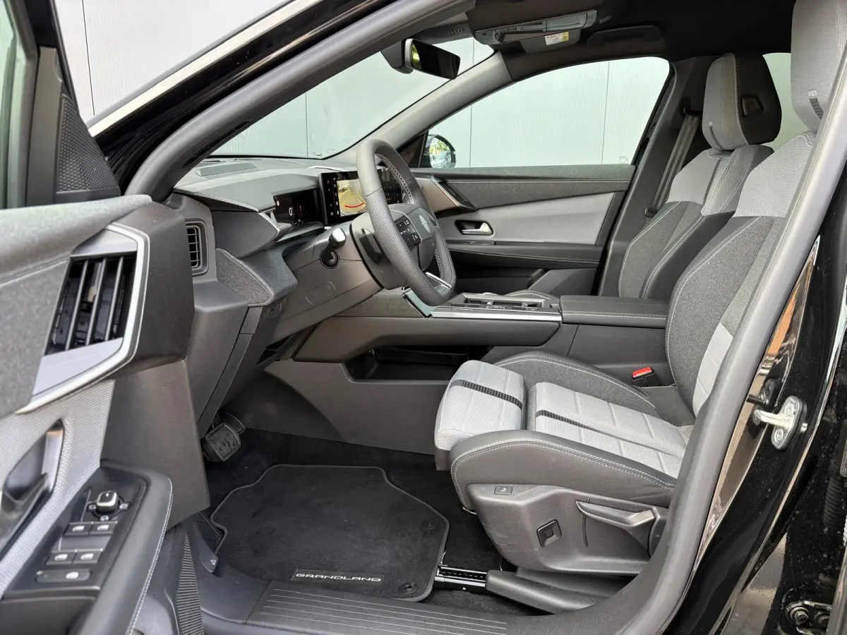 1.2 Turbo Hybrid GS Navigatie/Winter-pack/Matrix-LED/360-camera