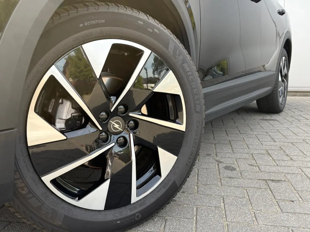 1.2 Turbo Hybrid GS Navigatie/Winter-pack/Matrix-LED/360-camera