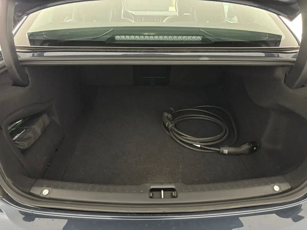 2.0 T8 AWD Ultimate Bright | SCHUIFDAK | harman/kardon | 360° | Stoelventilatie