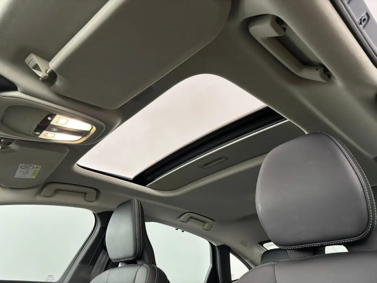 2.0 T8 AWD Ultimate Bright | SCHUIFDAK | harman/kardon | 360° | Stoelventilatie