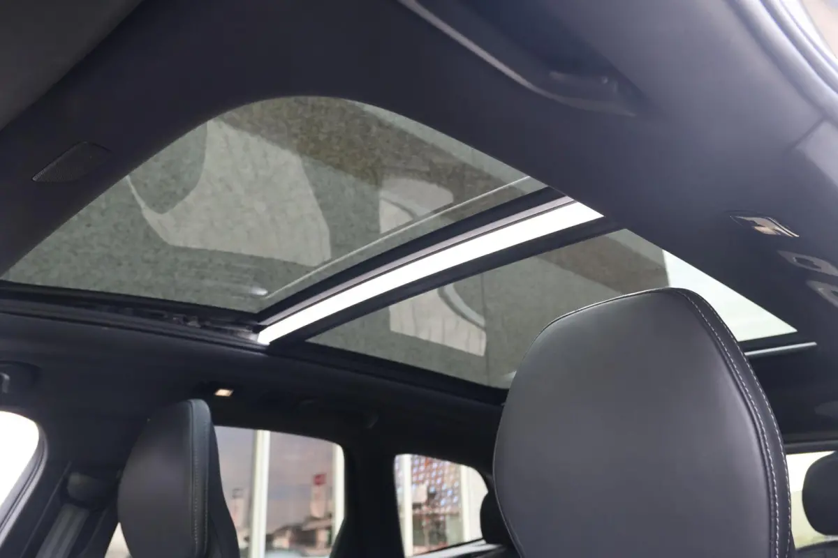T6 Recharge AWD R-Design | Stoelverwarming & Koeling | 360° Camera | Panoramadak | Long Range | H/K | Keyless