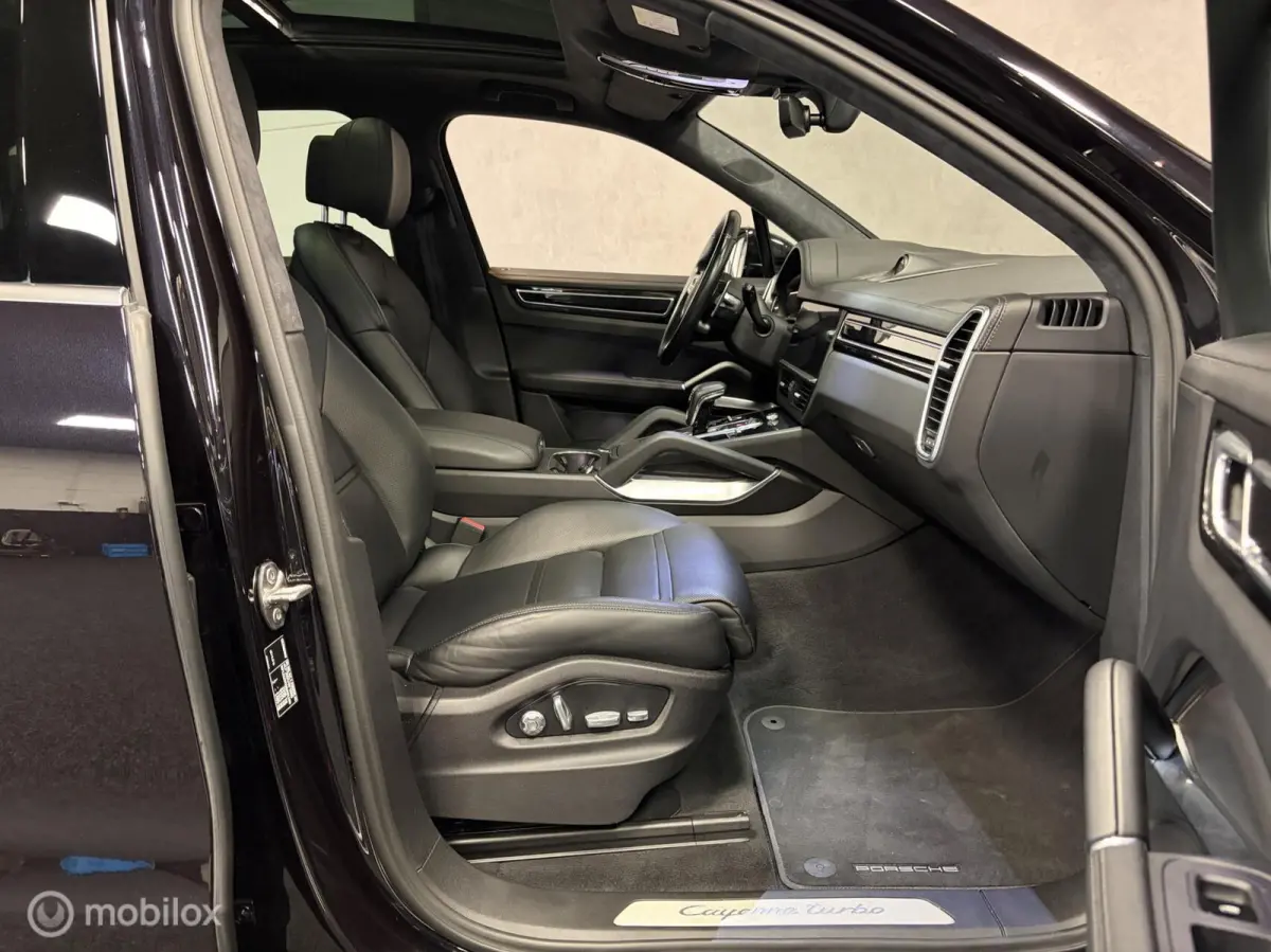 4.0 Turbo BURMESTER / 4WS / NIGHTVISION / ELEKTR. TR.HAAK / SPORTCHRONO / DEALER O.H. / STOELKOELING+VERWARMING