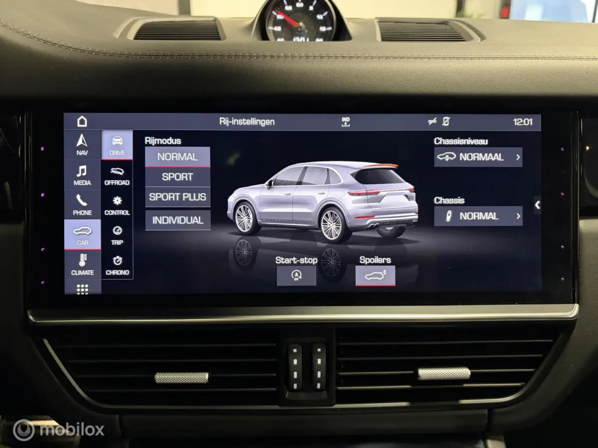 4.0 Turbo BURMESTER / 4WS / NIGHTVISION / ELEKTR. TR.HAAK / SPORTCHRONO / DEALER O.H. / STOELKOELING+VERWARMING