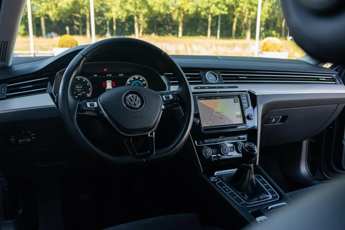 1.4 TSI ACT Highline R-Line|Org.NL NAP|Trekhaak|CarPlay|Digitaal Dashboard|ErgoComfort|Camera|Volledig Onderhouden