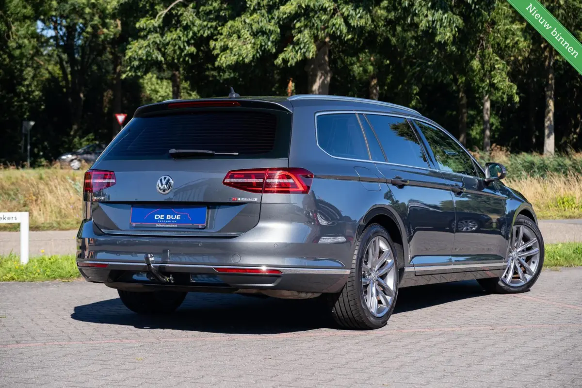 1.4 TSI ACT Highline R-Line|Org.NL NAP|Trekhaak|CarPlay|Digitaal Dashboard|ErgoComfort|Camera|Volledig Onderhouden