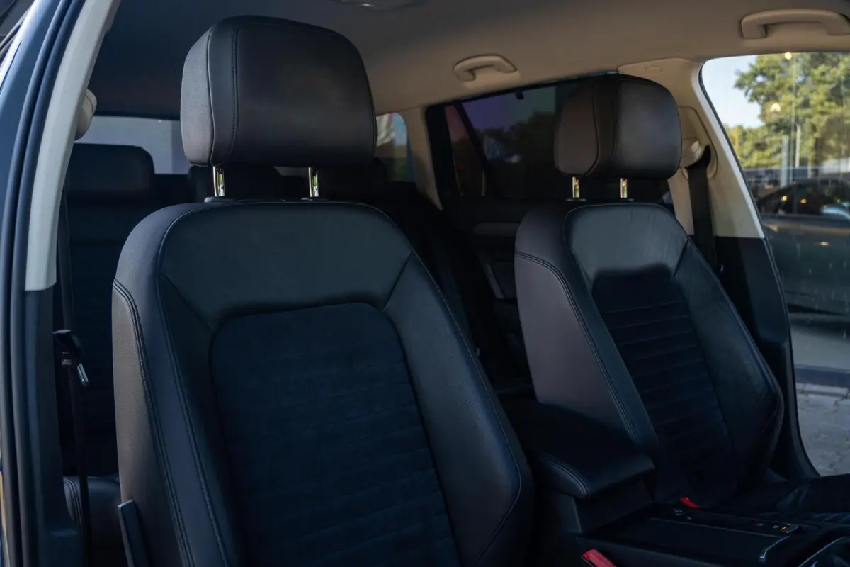 1.4 TSI ACT Highline R-Line|Org.NL NAP|Trekhaak|CarPlay|Digitaal Dashboard|ErgoComfort|Camera|Volledig Onderhouden