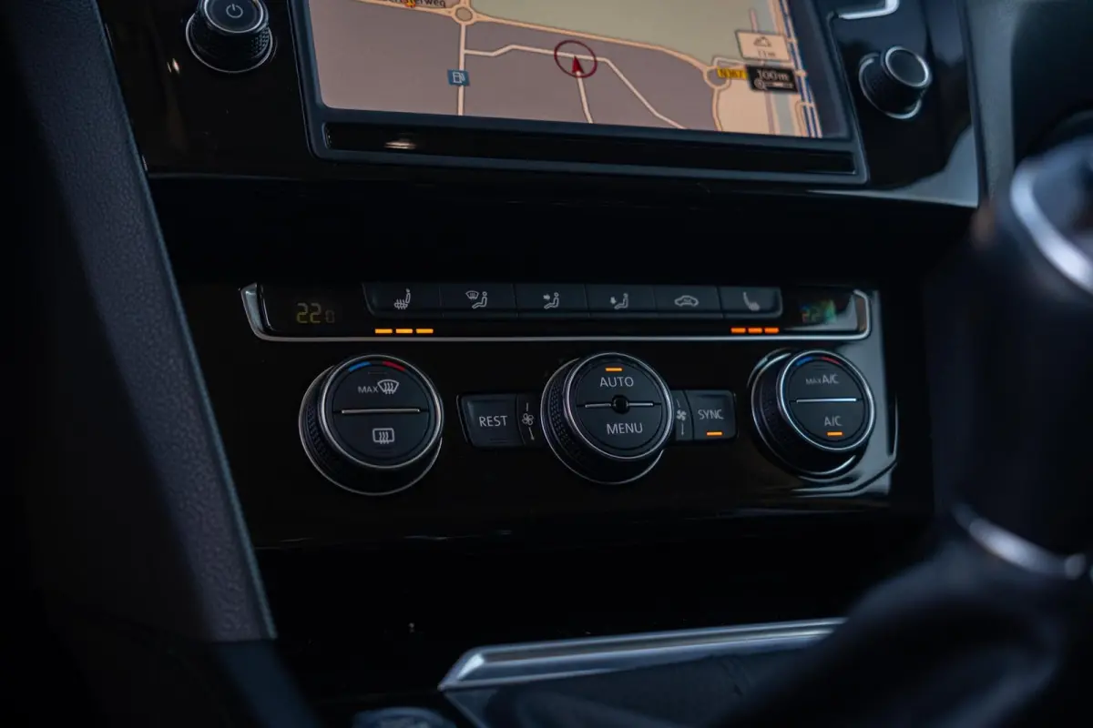 1.4 TSI ACT Highline R-Line|Org.NL NAP|Trekhaak|CarPlay|Digitaal Dashboard|ErgoComfort|Camera|Volledig Onderhouden