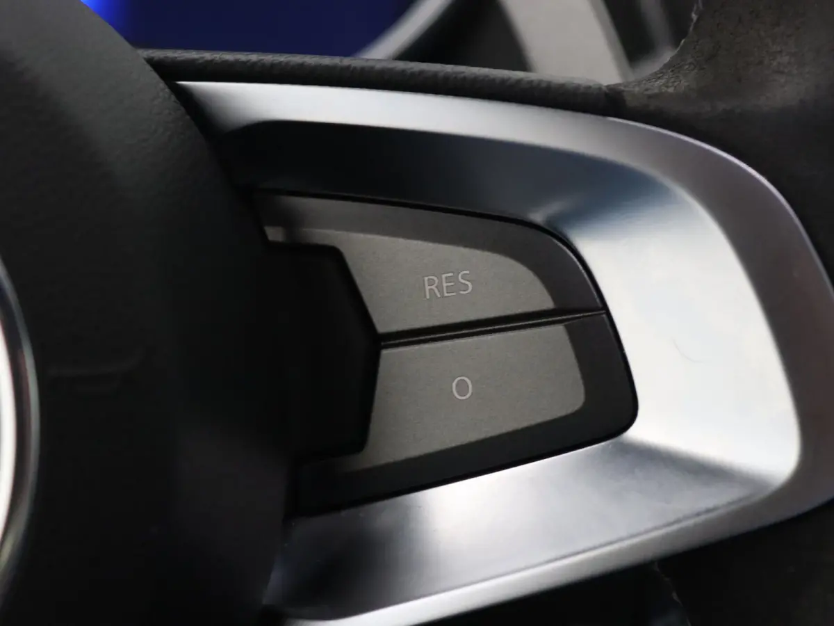 300pk Turbo GT Apple Carplay/Android Auto | Climate