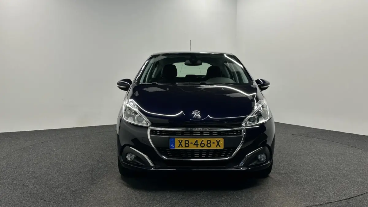 1.2 PureTech Active CARPLAY NAVI TREKHAAK CRUISE 84000 KM.