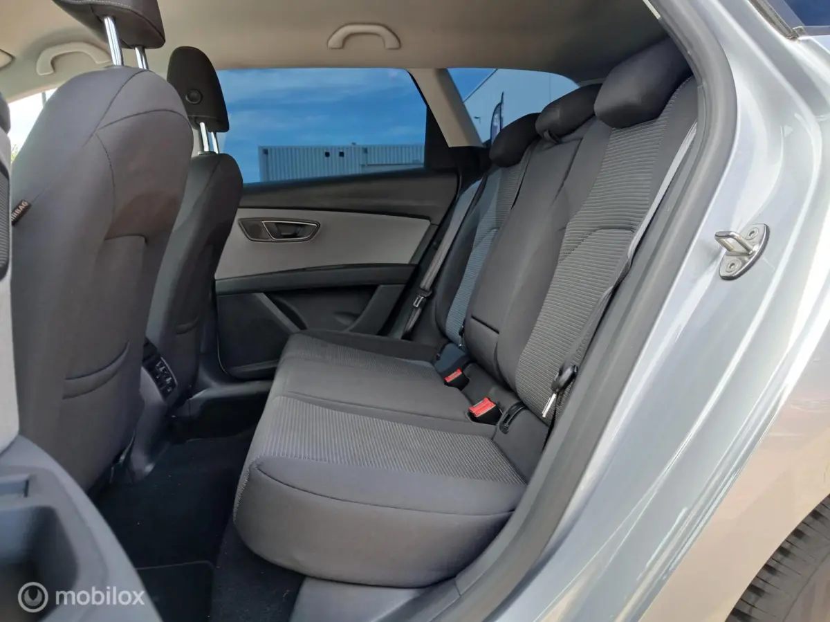 1.0 EcoTSI Style Business Intense