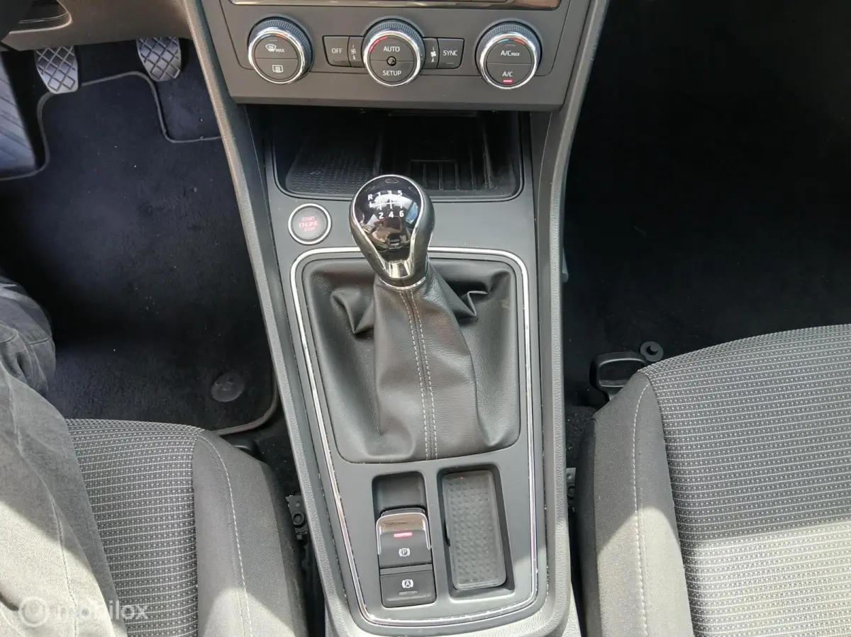 1.0 EcoTSI Style Business Intense