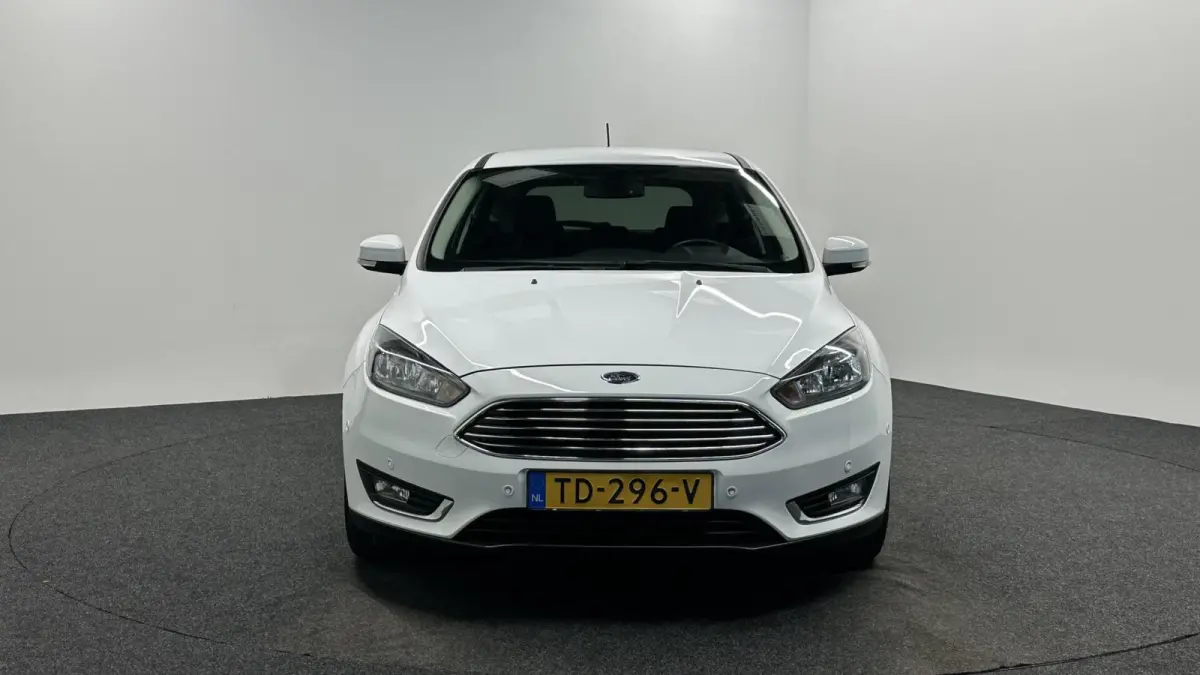 1.0 EcoBoost Trend Edition Business NAVI CRUISE ECC LM.